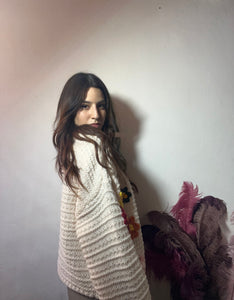 Cardigan con fiori ricamati🌸